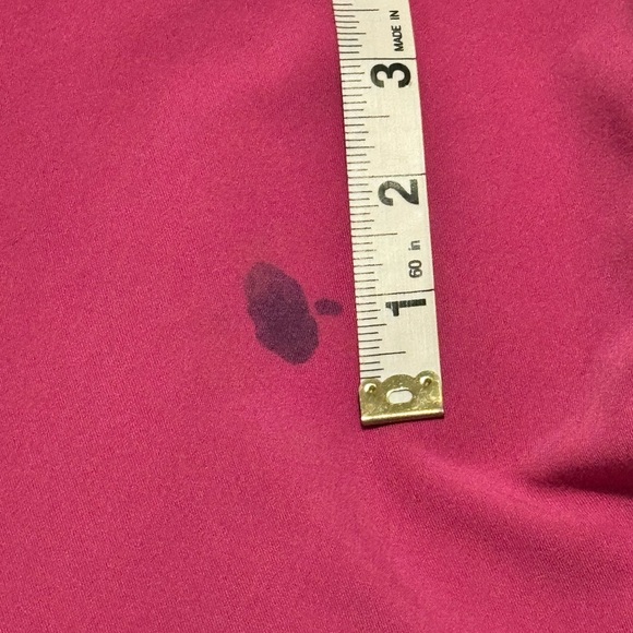 FIGS Electric Orchid Scrub Set — Catarina Top + Zamora Joggers (Medium) - Picture 5 of 10